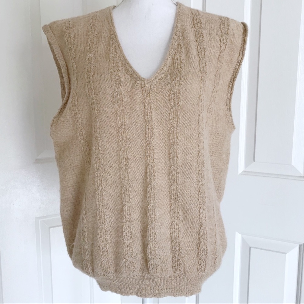 100% PERUVIAN ALPACA Sweater vest tan large